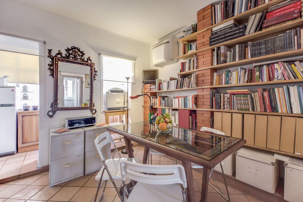 Frangipane Apartment Rome Room photo